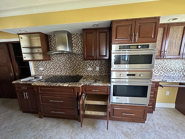 dreammakerhollywood-kitchen-before02 dreammakerhollywood-kitchen-before02